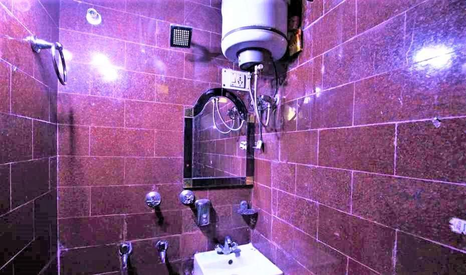 Central Guest House , Walk In Dargah & Markaz New Delhi Bagian luar foto